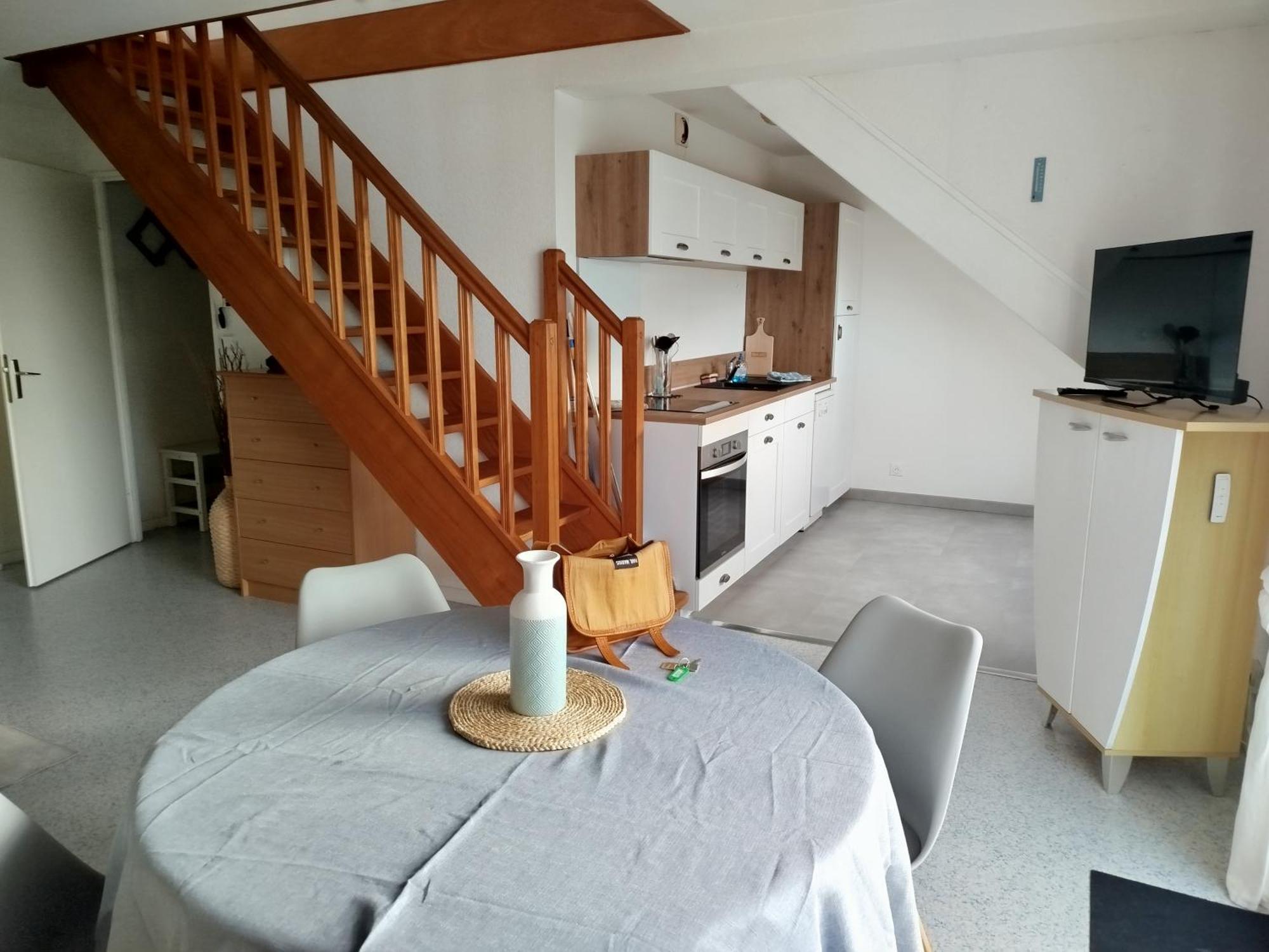 Duplex Les Pieds Dans L' Eau Apartment Jullouville-les-Pins Exterior foto
